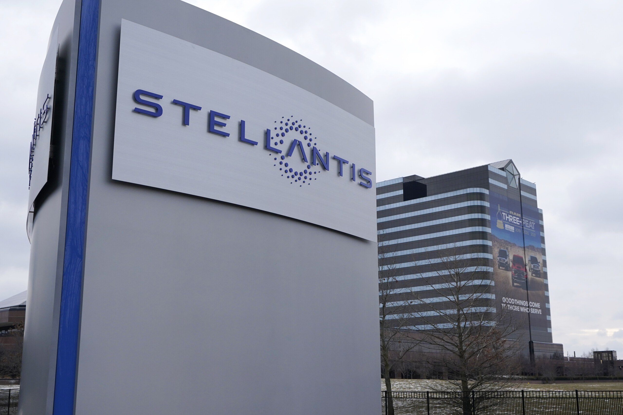 Cars: Stellantis and Leapmotor strengthen strategic partnership 1 cars stellantis and leapmotor strengthen strategic partnership scaled