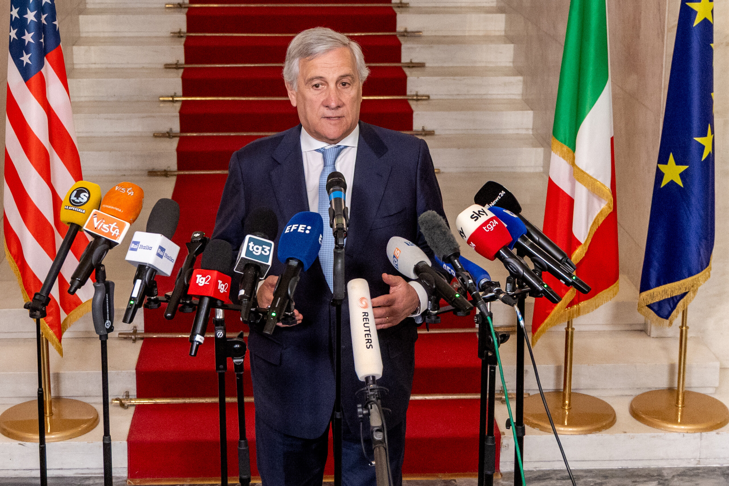 iran tajani italian minesweepers to hormuz to ensure freedom of navigation scaled