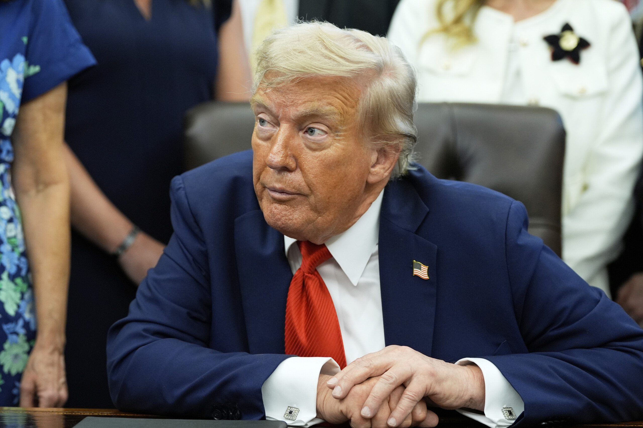 trump considers resuming project freedom operation in the strait of hormuz scaled