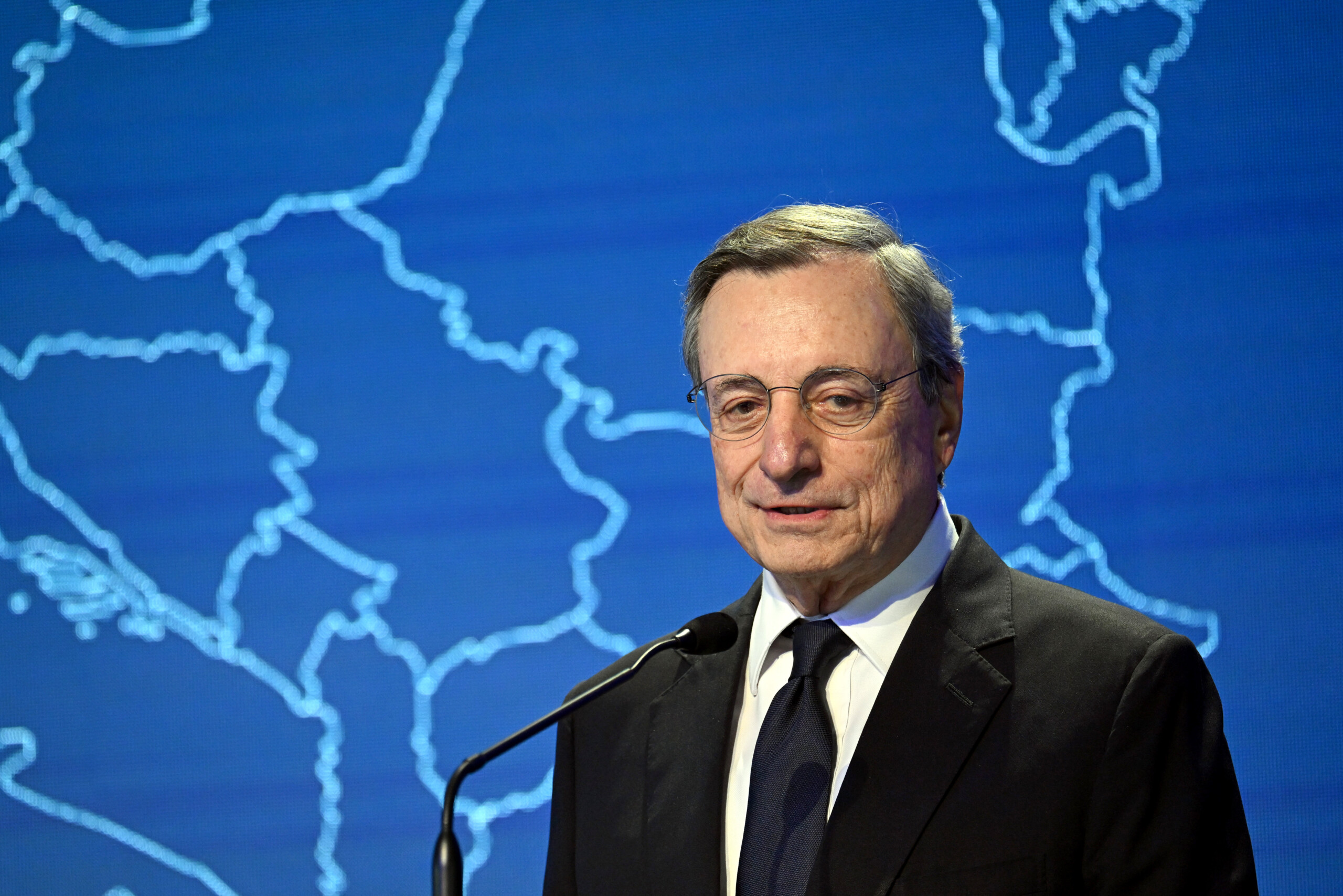 Draghi: “Europe Is Too Dependent on Foreign Markets and Still Fragmented” 1 draghi europe is too dependent on foreign markets and still fragmented scaled