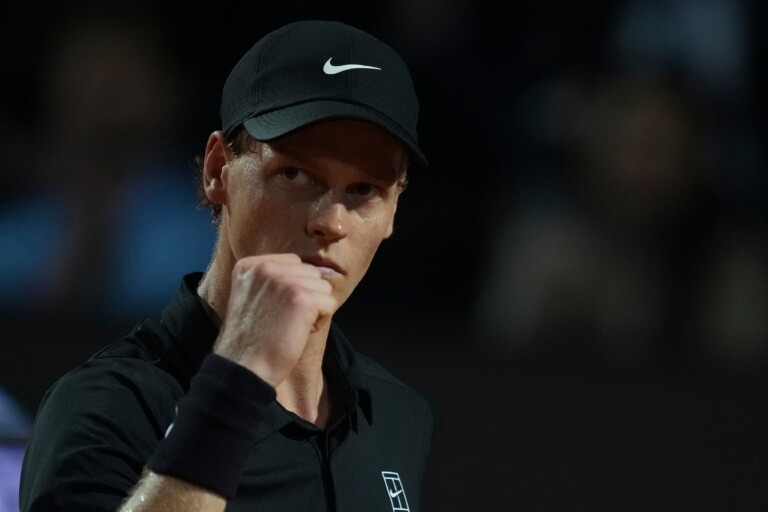 italian open sinner v medvedev suspended due to rain at 4 2 in the third set in favour of the south tyrolean