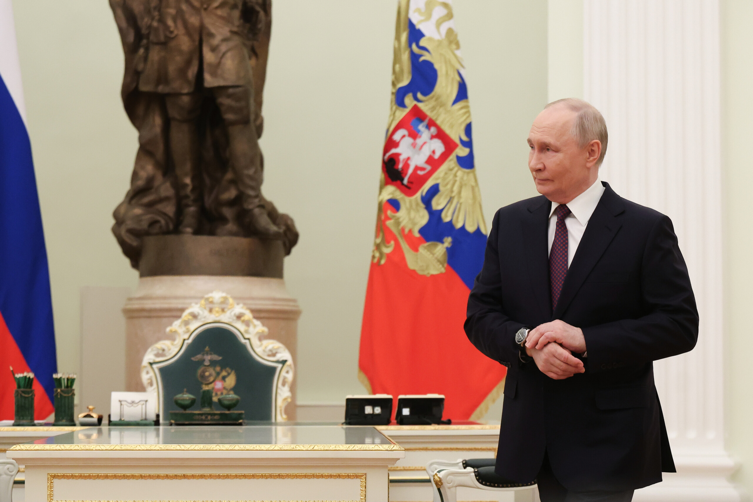 russia kremlin putin in china from 19 to 20 may scaled