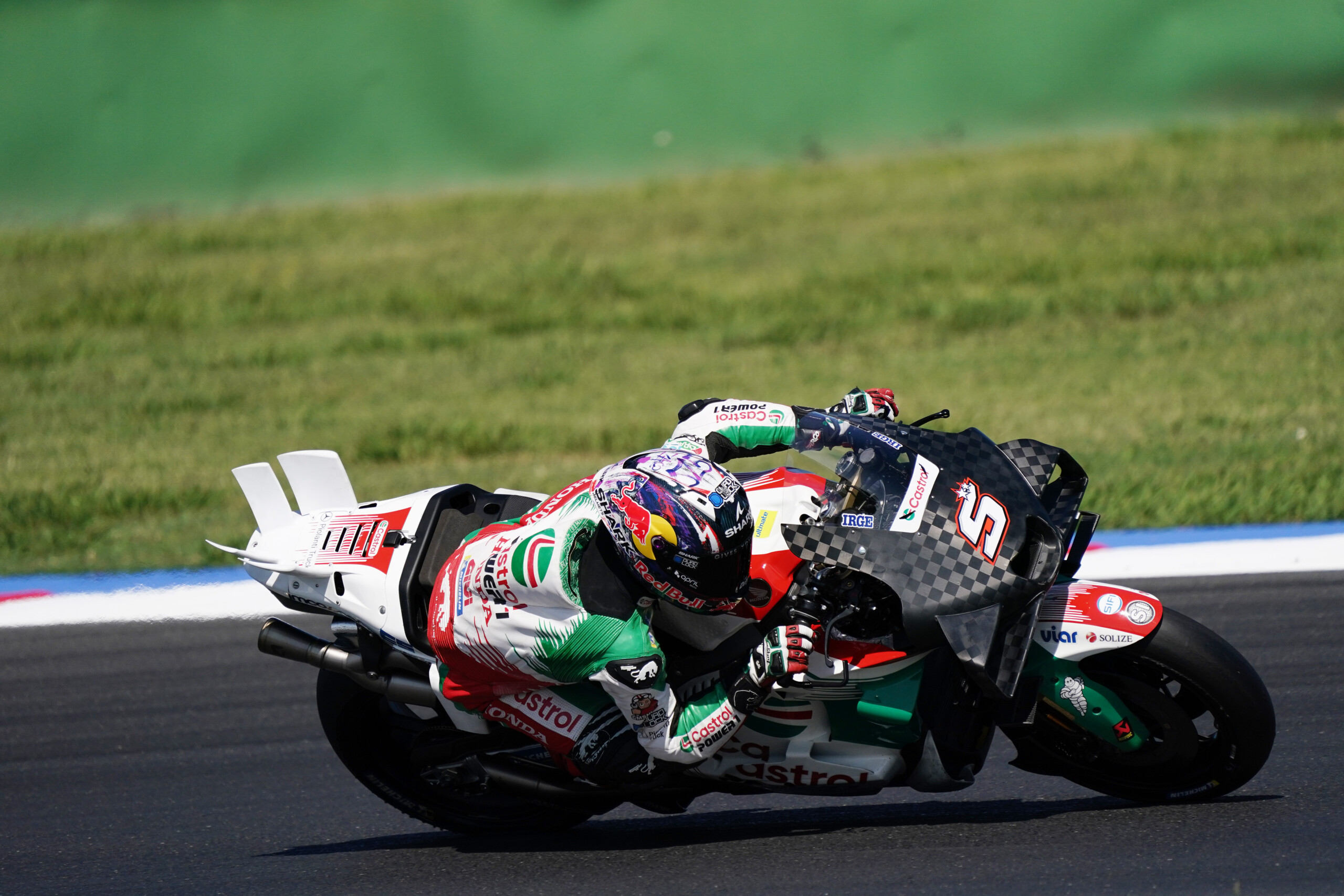 MotoGP: Johann Zarco suffers cruciate ligament and fibula injuries 1 motogp johann zarco suffers cruciate ligament and fibula injuries scaled