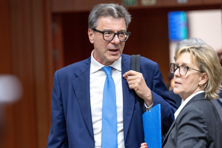 fuel giorgetti decree to cut excise duties until the first week of june