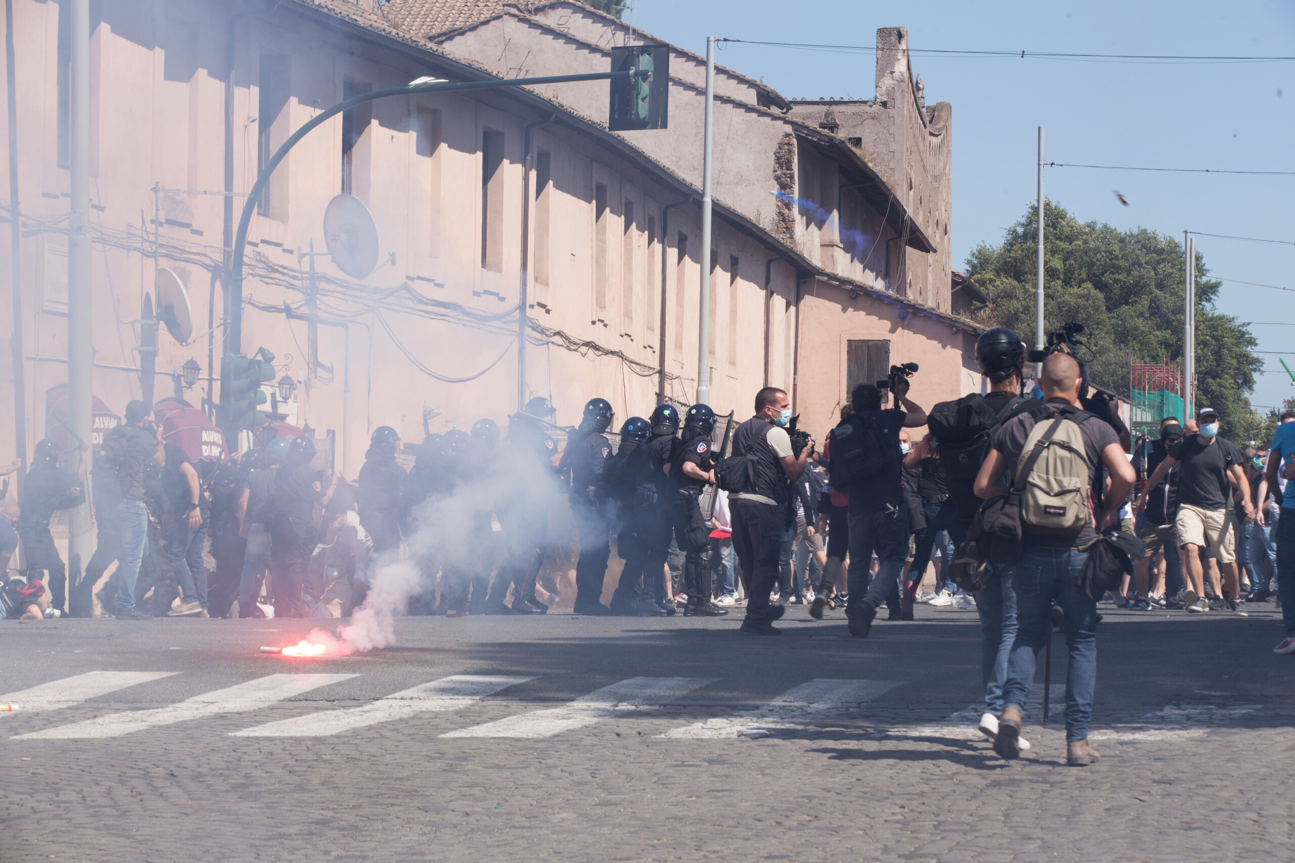 Clashes at the Turin derby: the eight ultras who were arrested have been released on condition that they report to the police 1 clashes at the turin derby the eight ultras who were arrested have been released on condition that they report to the police scaled