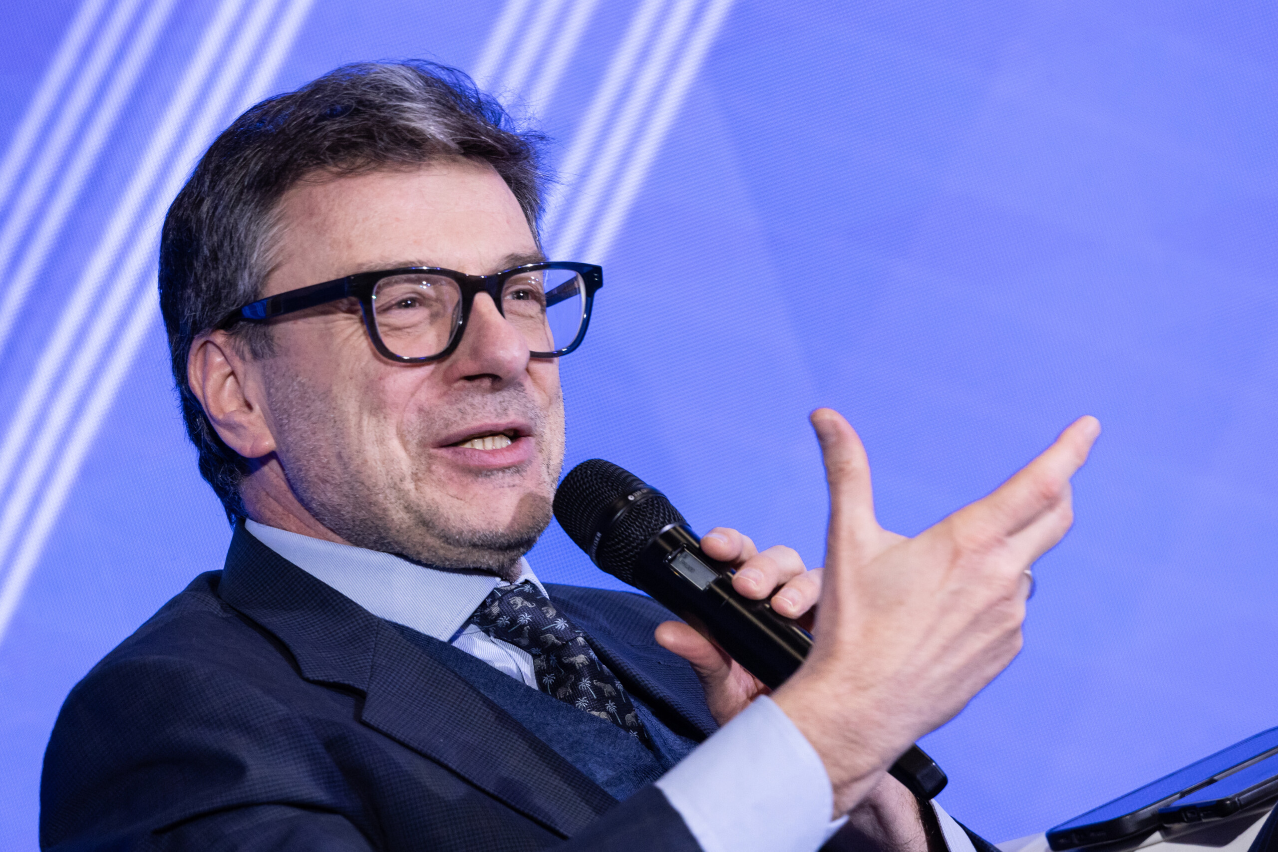 EU, Giorgetti: ‘The debate on flexibility is not an easy one; we are awaiting a counter-proposal’ 1 eu giorgetti the debate on flexibility is not an easy one we are awaiting a counter proposal scaled