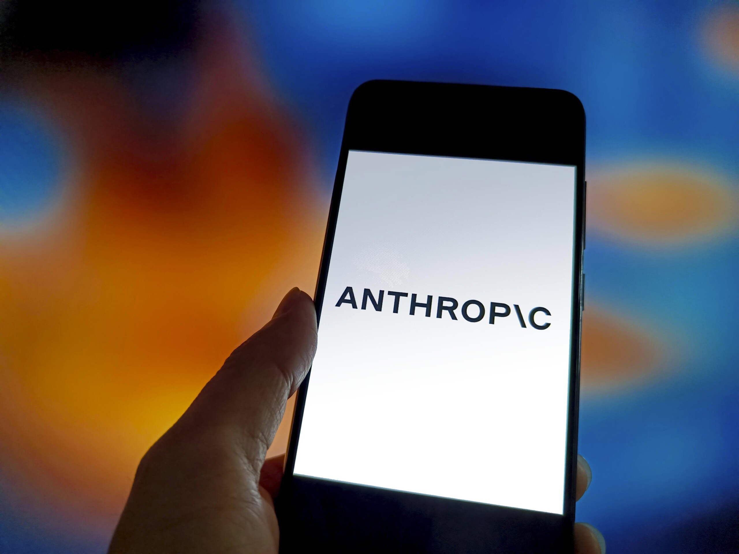 AI: Anthropic valued at $965 billion – overtaking OpenAI 1 ai anthropic valued at 965 billion overtaking openai scaled