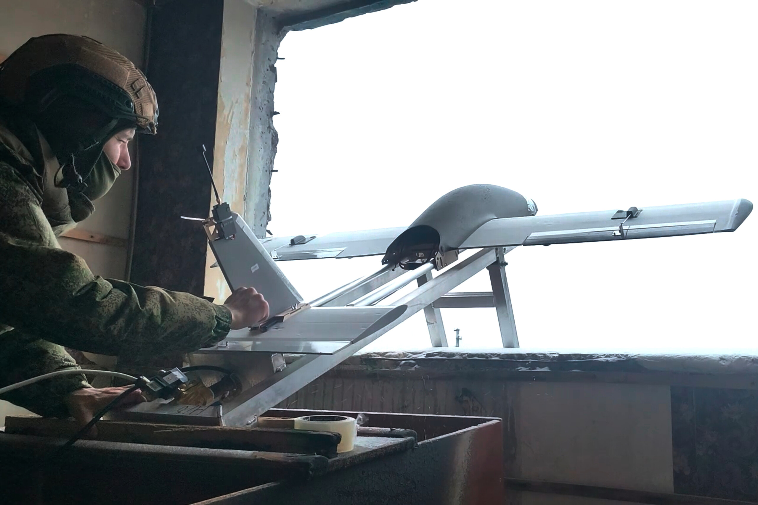Romania: Russian drone strikes building on the border with Ukraine, 2 injured 1 romania russian drone strikes building on the border with ukraine 2 injured scaled