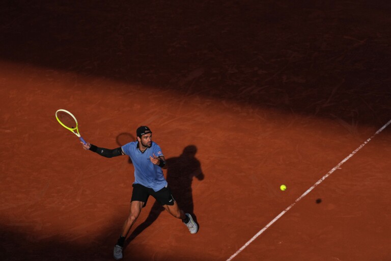 roland garros berrettini also reaches the quarterfinals cerundolo loses in three sets