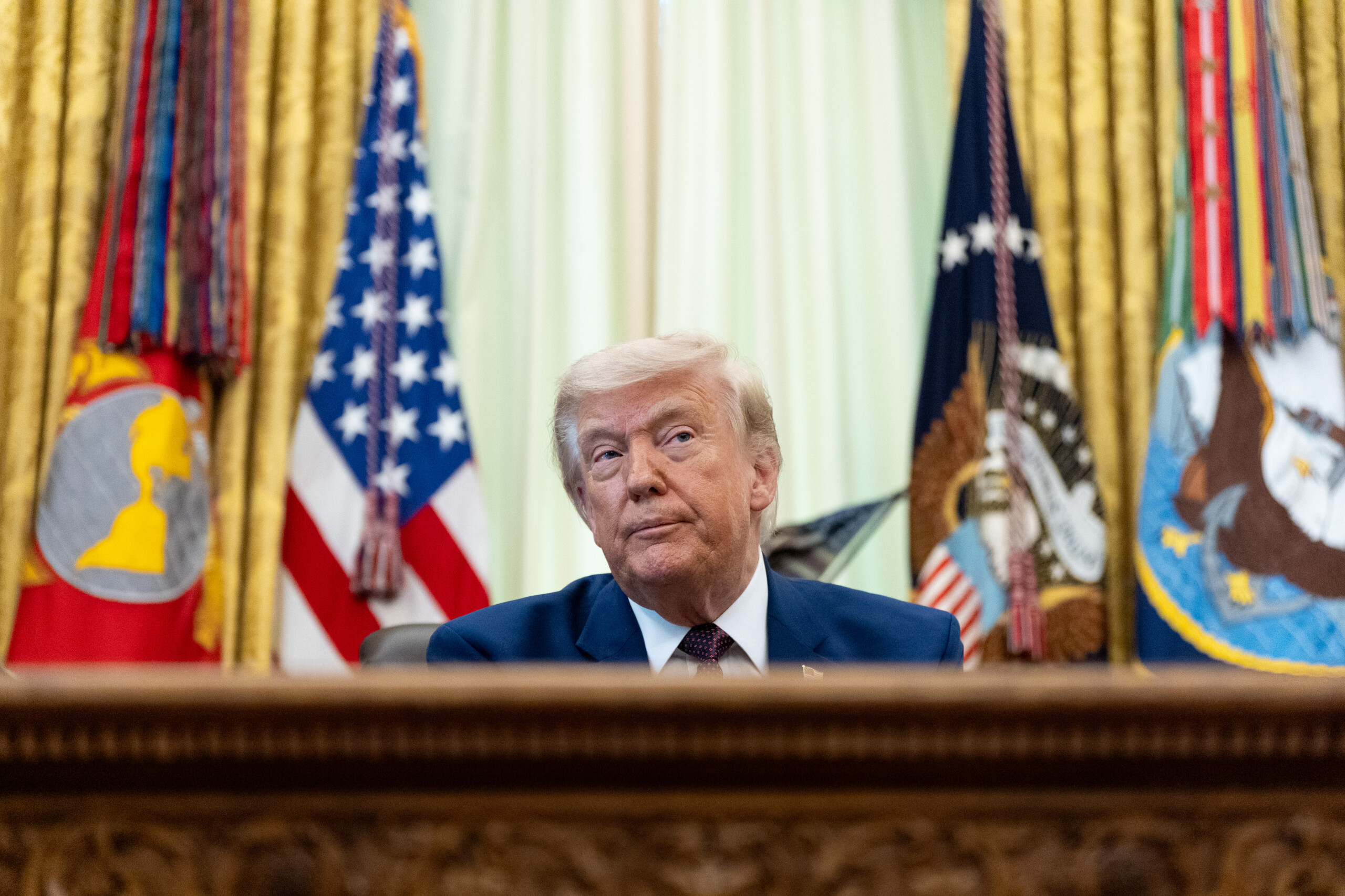 iran trump four bad republicans should be ashamed of themselves that was an unpatriotic vote scaled