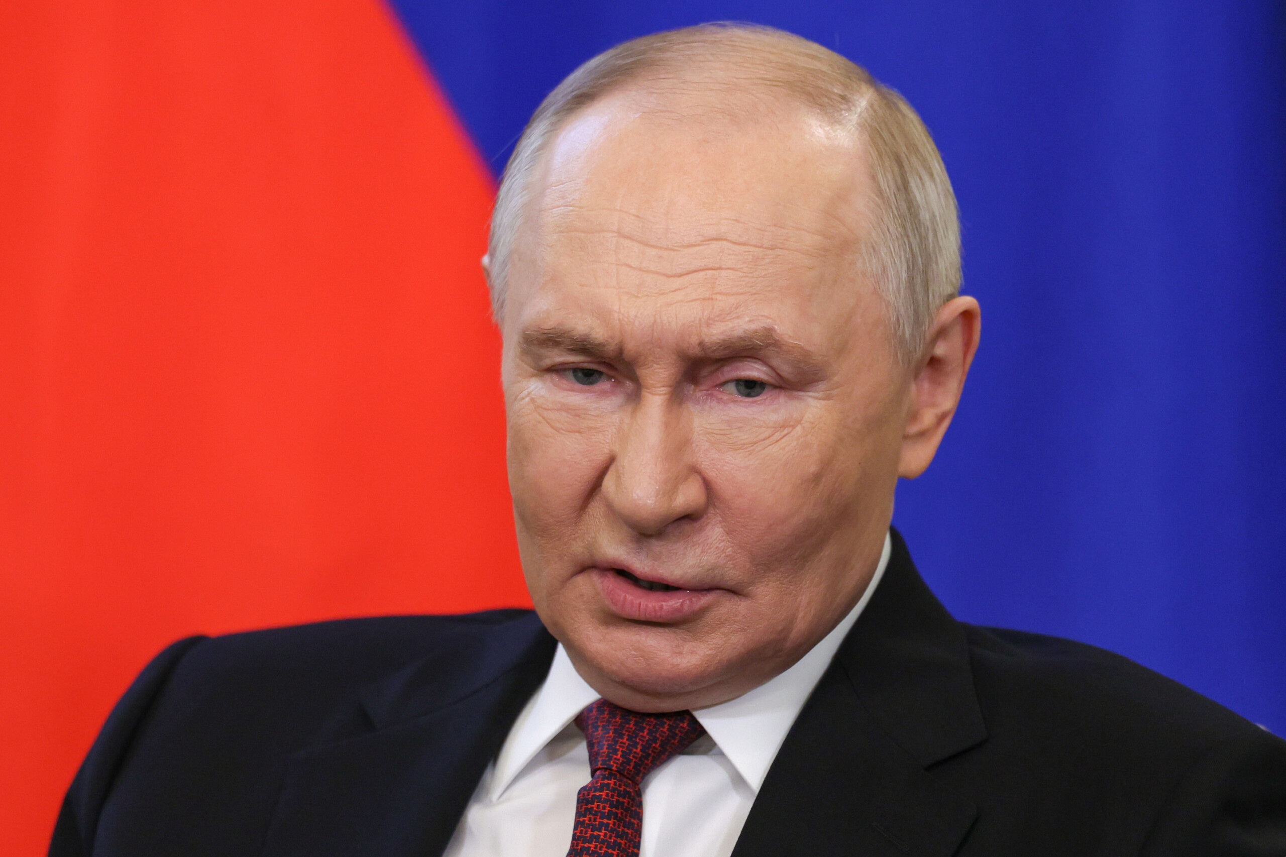 ukraine putin russia is advancing but we are open to a deal scaled