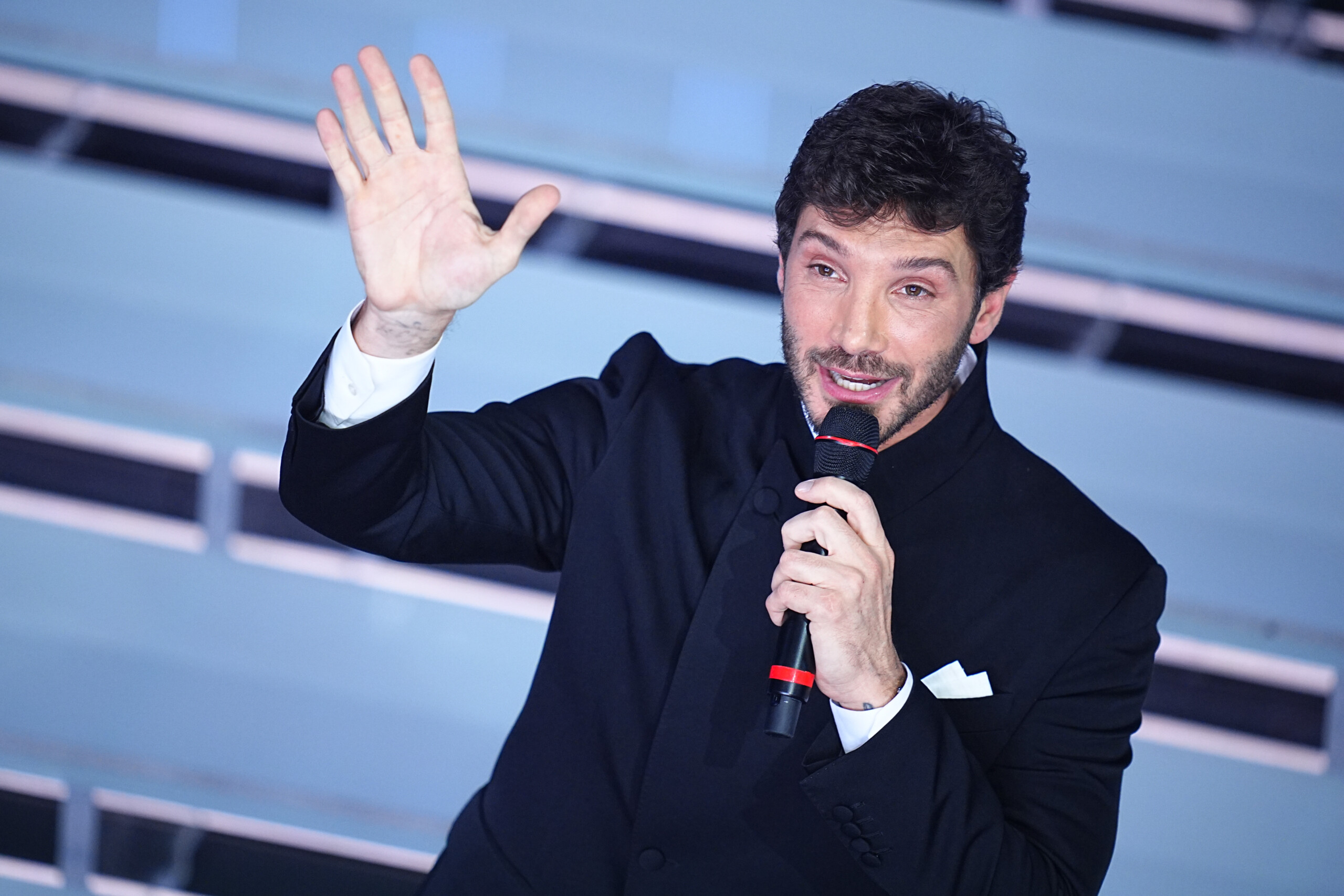 sanremo de martino announces the dates for the 2027 festival 16 to 20 february scaled