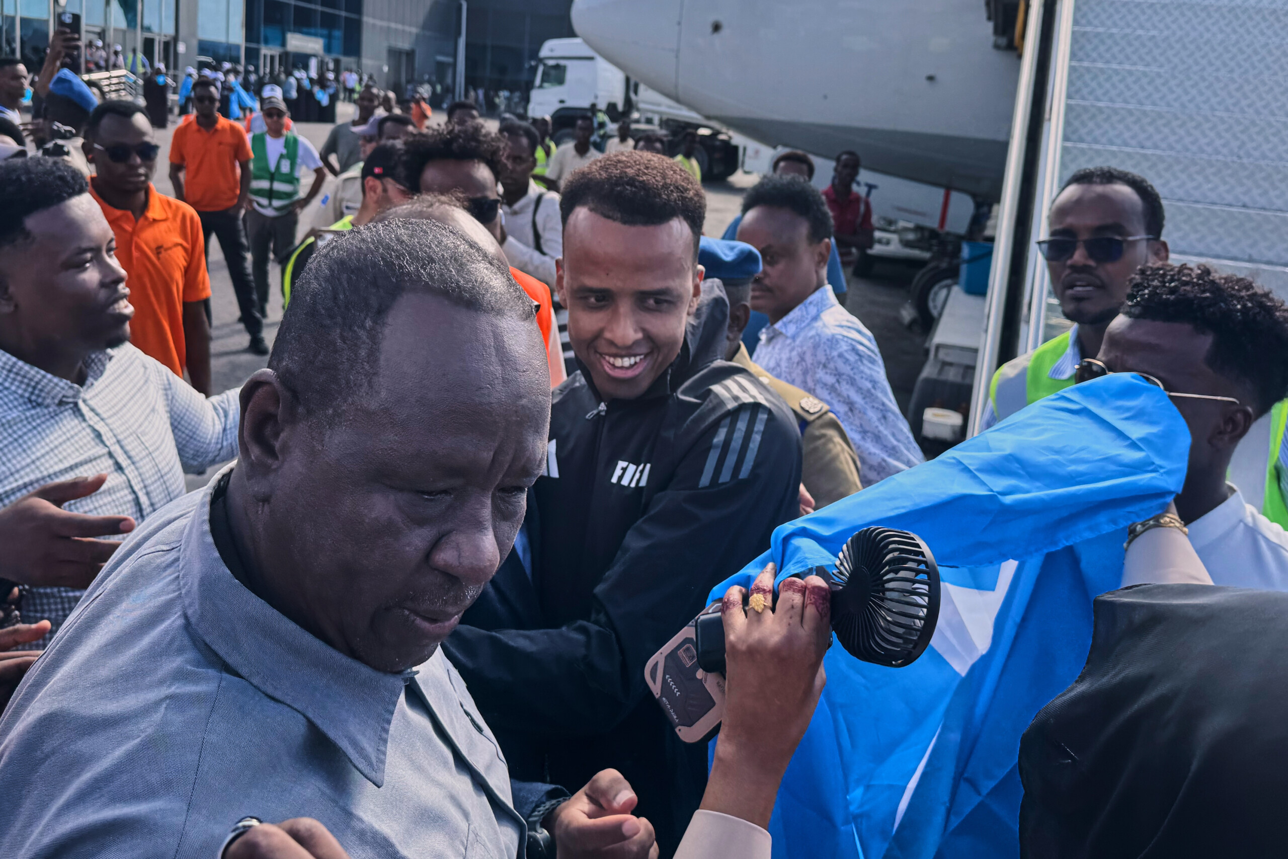 2026 World Cup: Somali referee returns home, welcomed by a crowd in Mogadishu 1 2026 world cup somali referee returns home welcomed by a crowd in mogadishu scaled