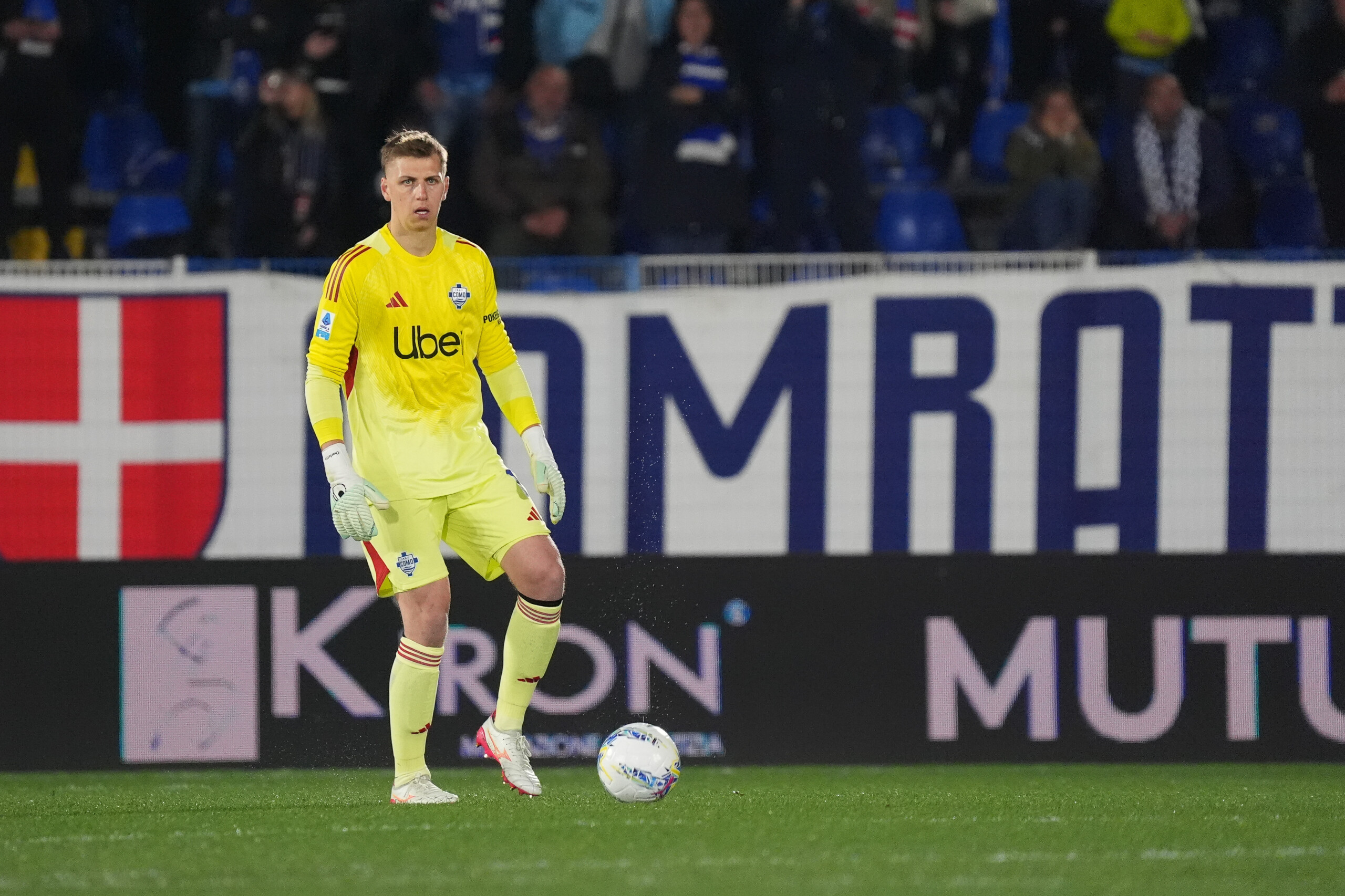 Football: Como, goalkeeper Butez extends contract until 2030 1 football como goalkeeper butez extends contract until 2030 scaled