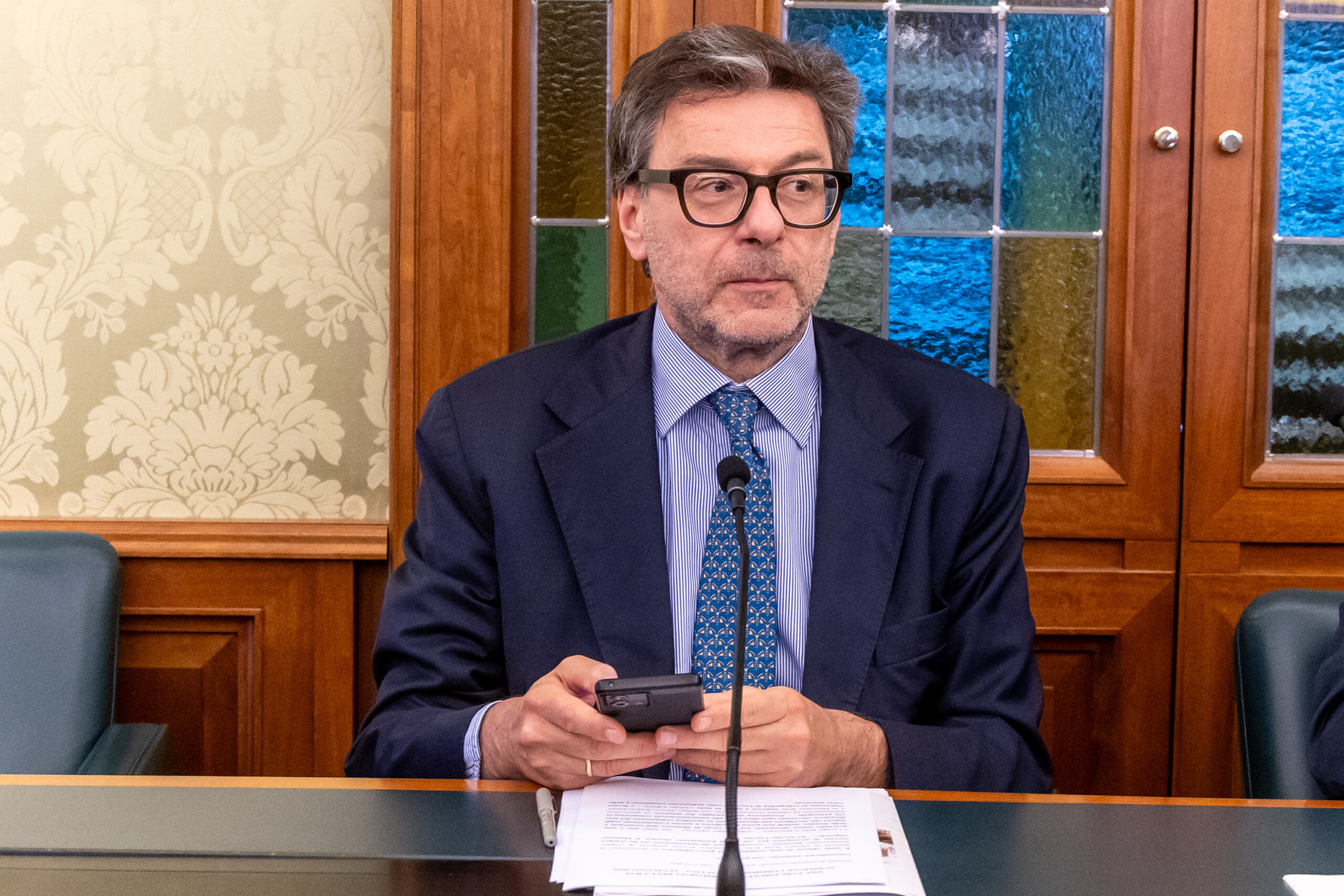 Superbonus, Giorgetti: "Congratulations to the Guardia di Finanza, nearly 600 million euros in false credits blocked" 1 superbonus giorgetti congratulations to the guardia di finanza nearly 600 million euros in false credits blocked scaled