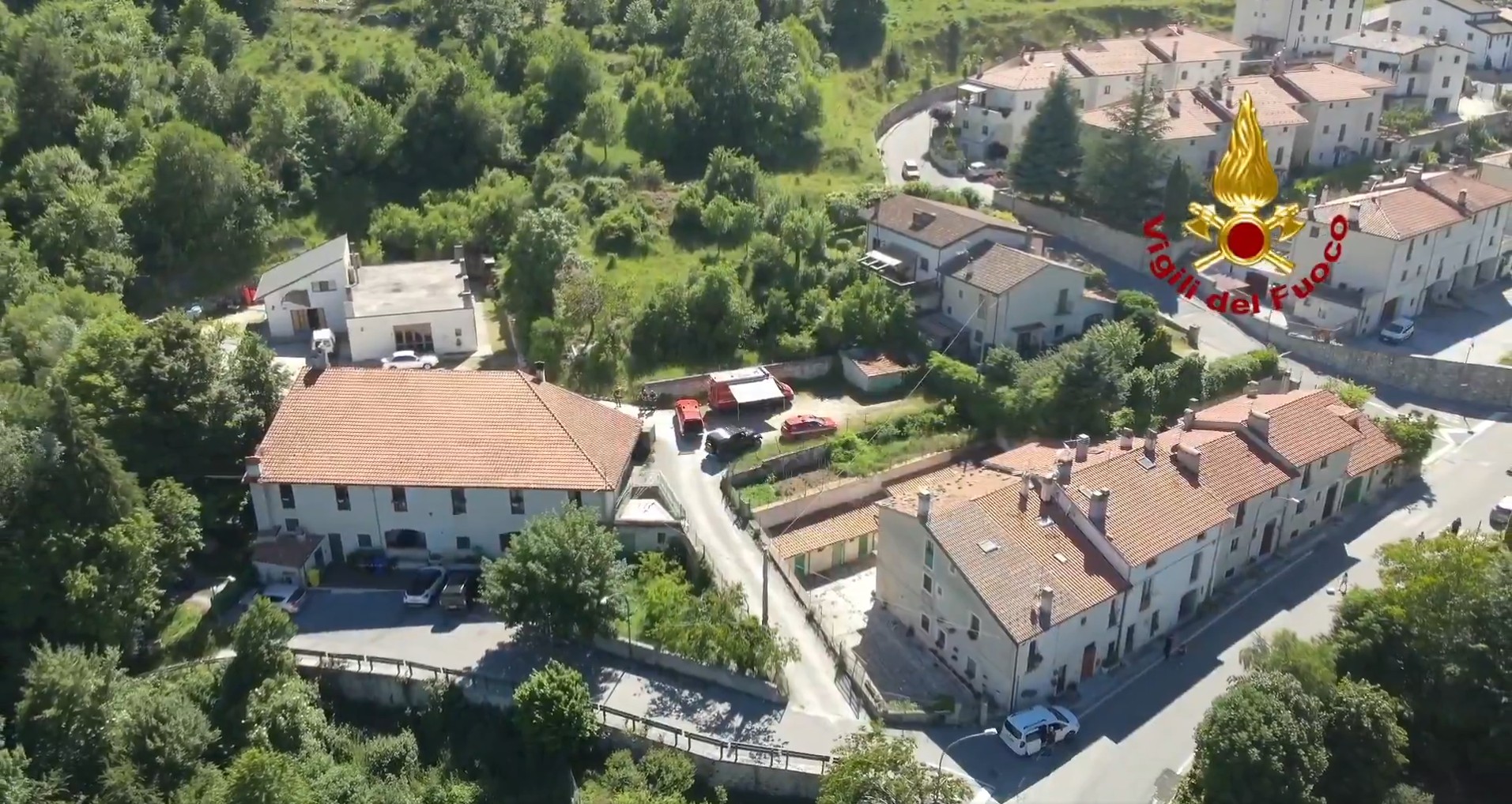 L'Aquila: mobile phones of the two missing sisters have been recovered 1 laquila mobile phones of the two missing sisters have been recovered