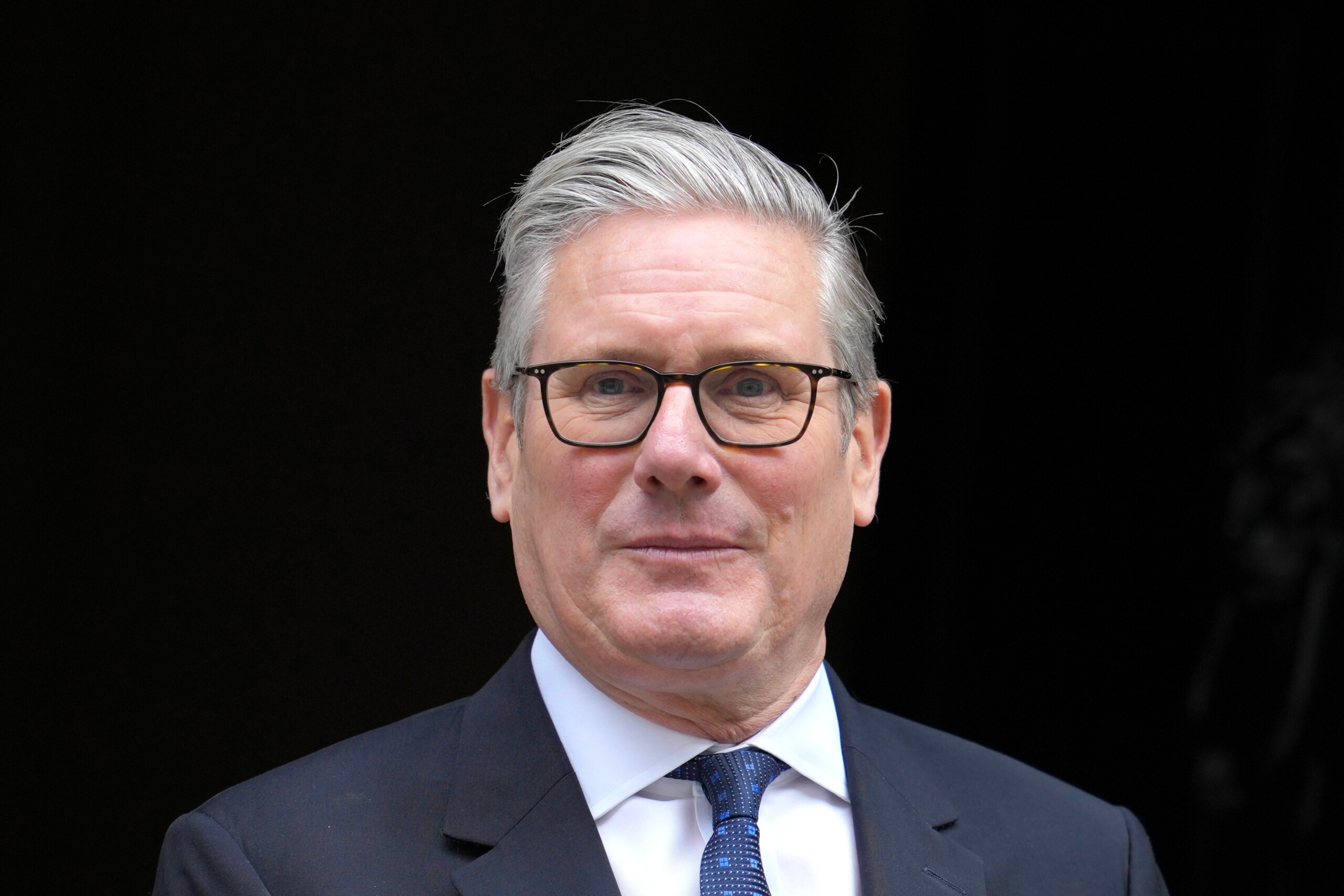 Ukraine, Starmer: "Shadow fleet Russian oil tanker intercepted in the English Channel" 1 ukraine starmer shadow fleet russian oil tanker intercepted in the english channel scaled